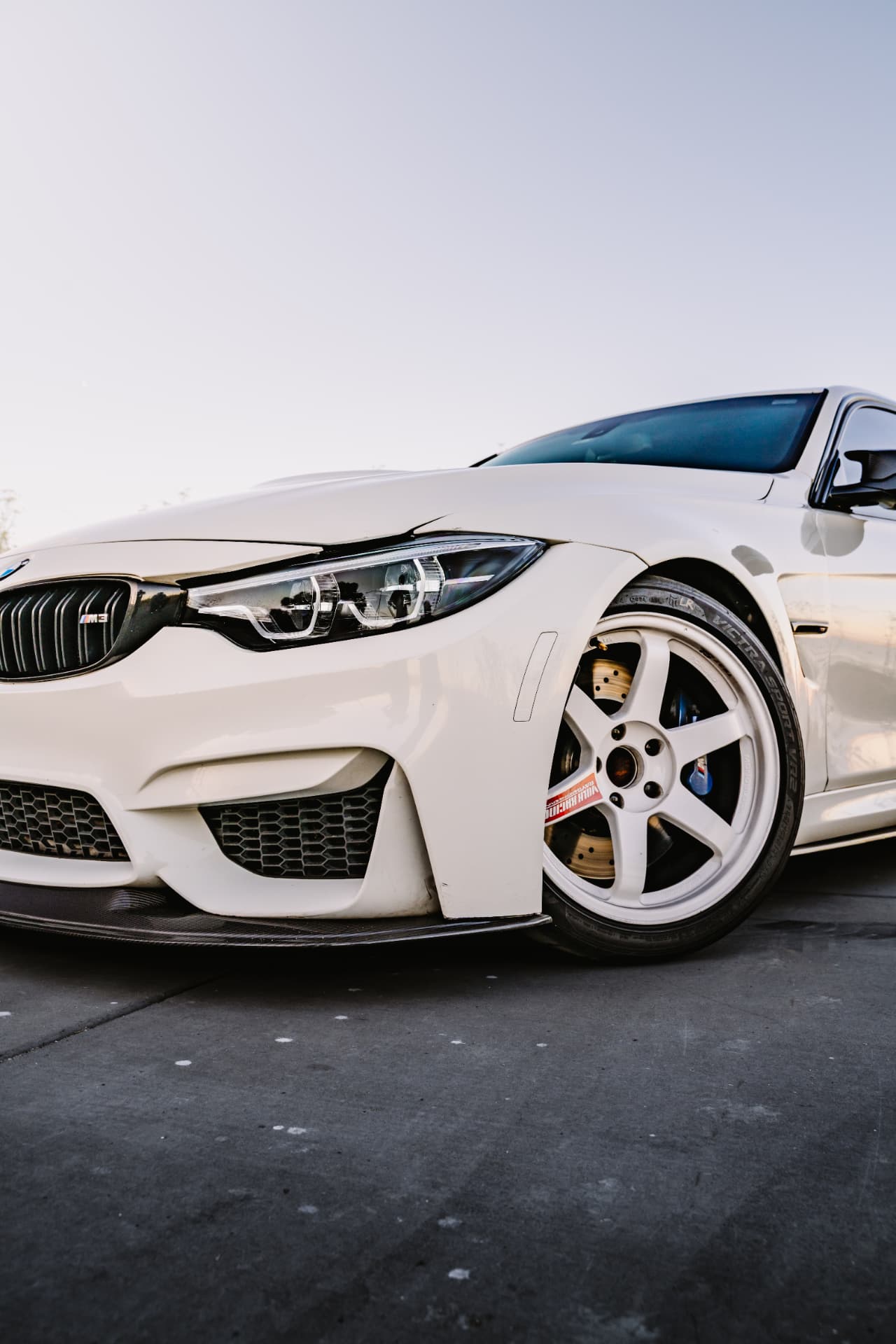 BMW M3 F80 front fender and wheel close-up